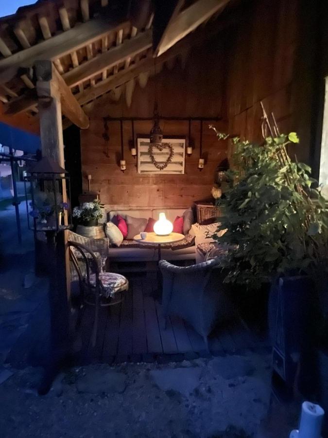 Airport Zuerich Elwiras B & B Lufingen Eksteriør billede